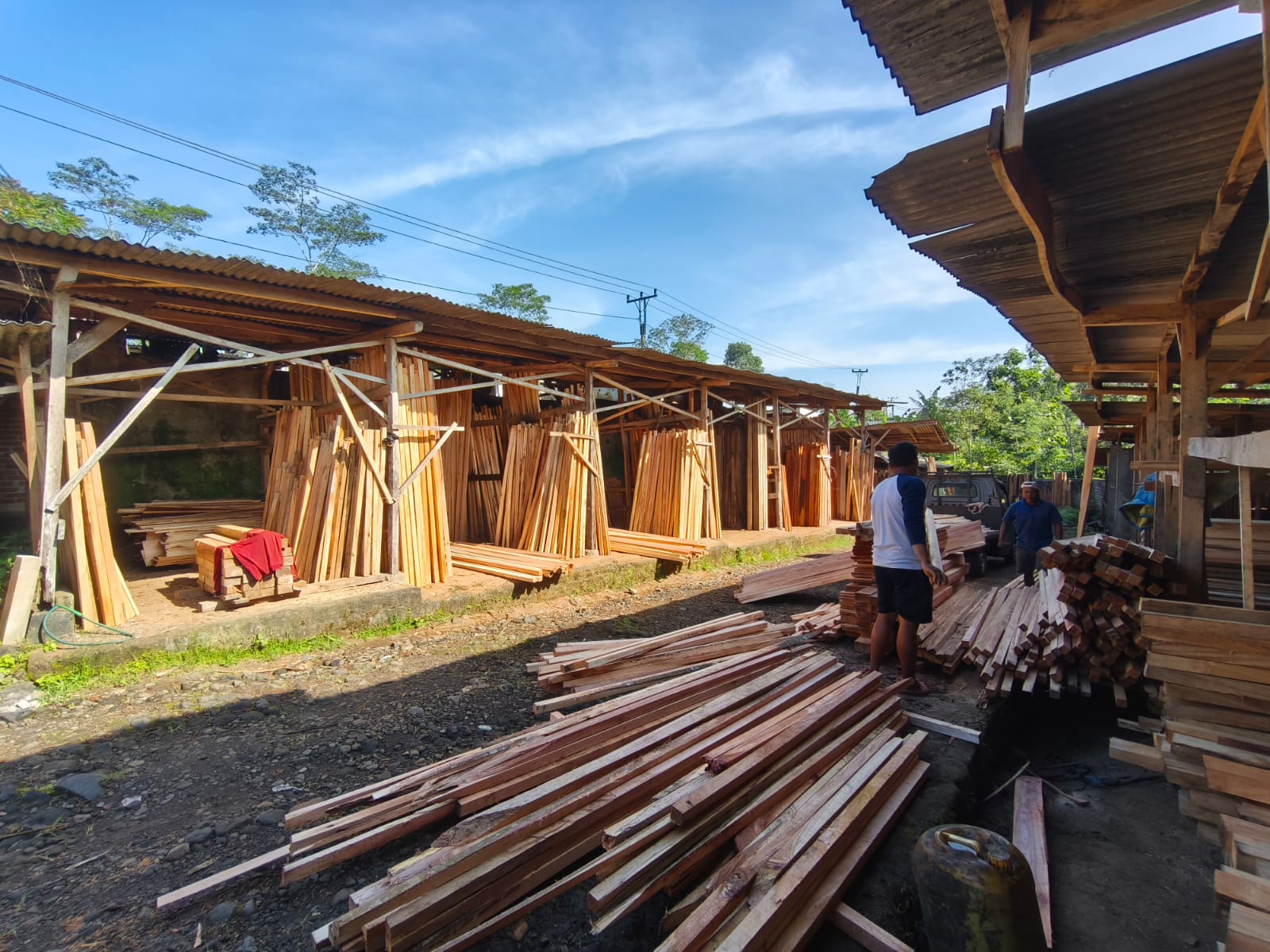 Gudang Kayu UD GORO